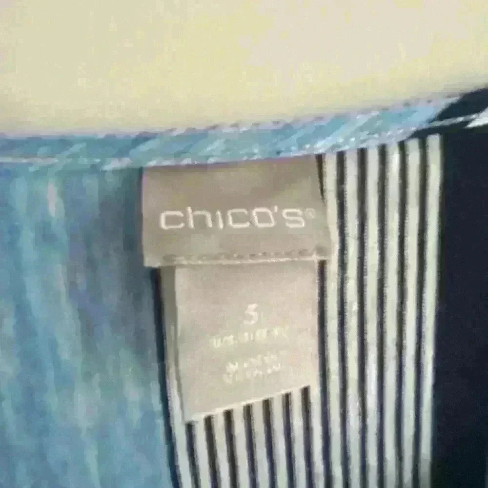 Chicos Womens Long Sleeve Tunic Top Size XL Blue‎ White Black Stripe Round Neck - Picture 2 of 5